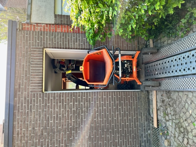 Hakselaar 10cm Eliet Prof 6 on wheels 2